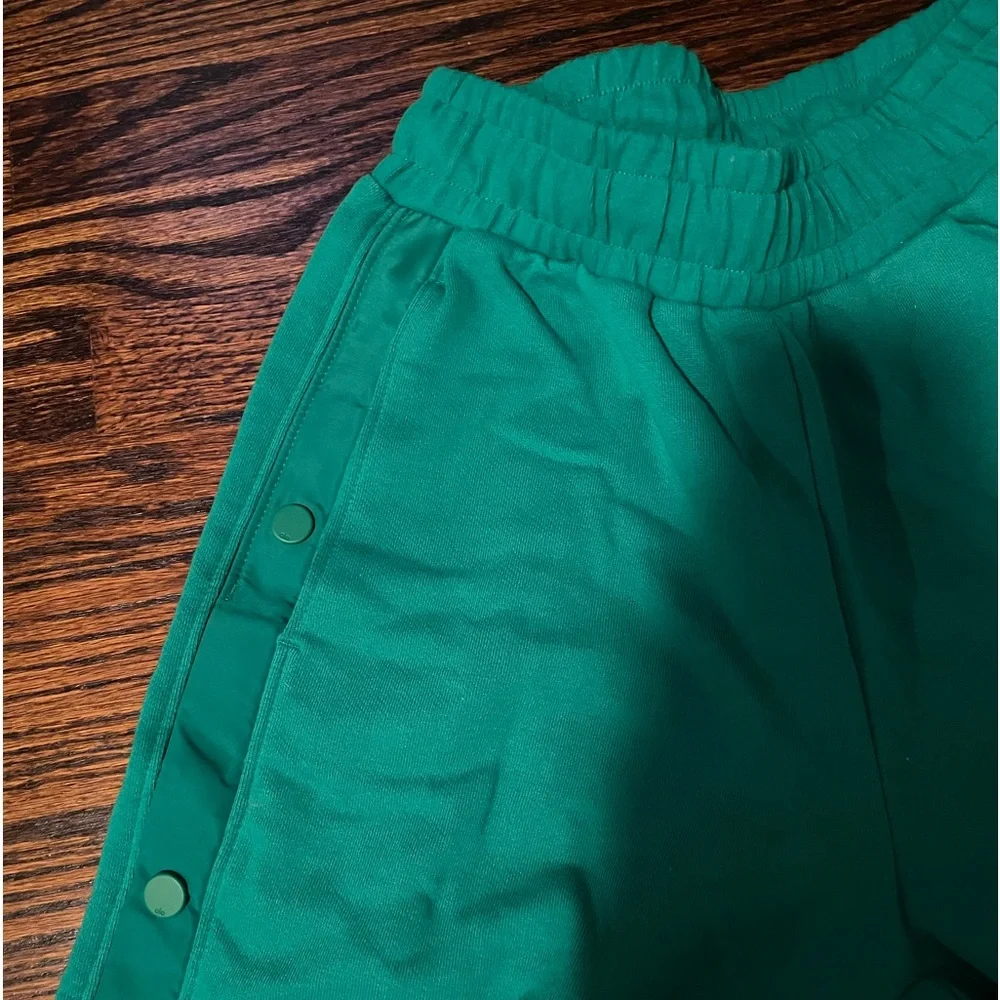 ALO Yoga Green Track Pants